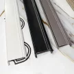 Szegély, lábazati, alumínium, 60x2500 mm - Fekete