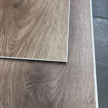 Fa hatású SPC padló Fa hatású SPC padló